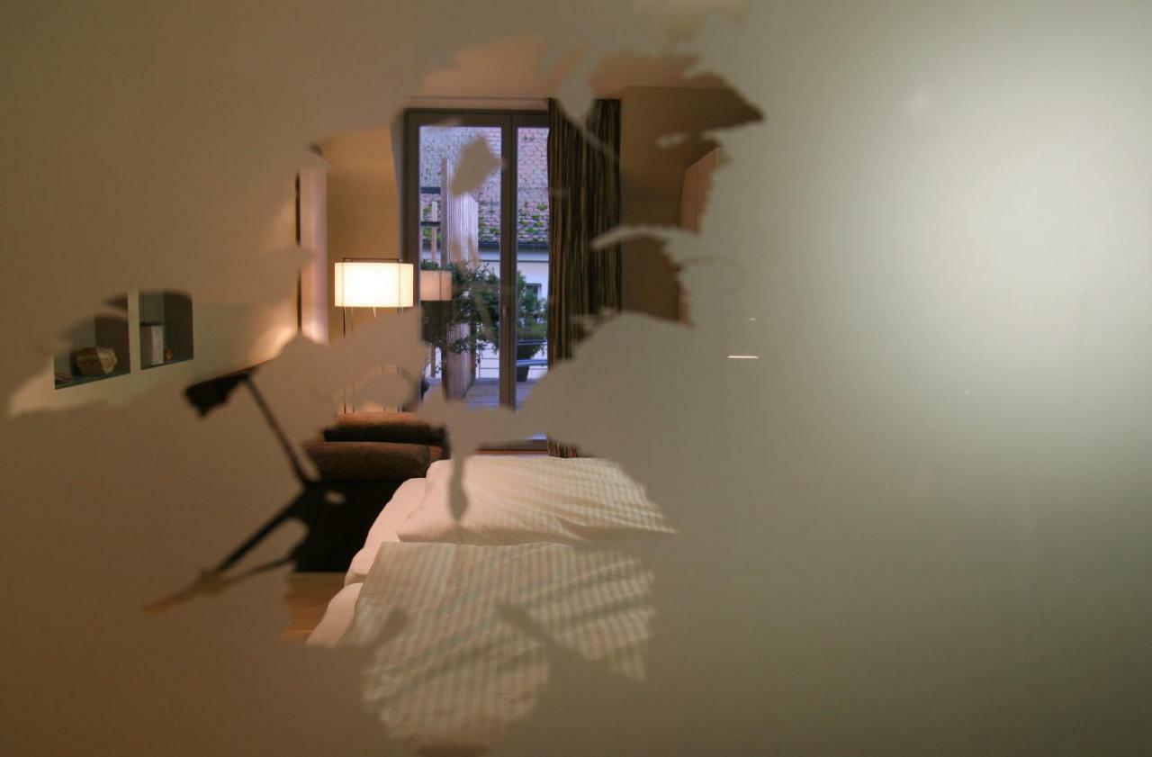 Weingut Gaestehaus Weigand イプホーフェン エクステリア 写真
